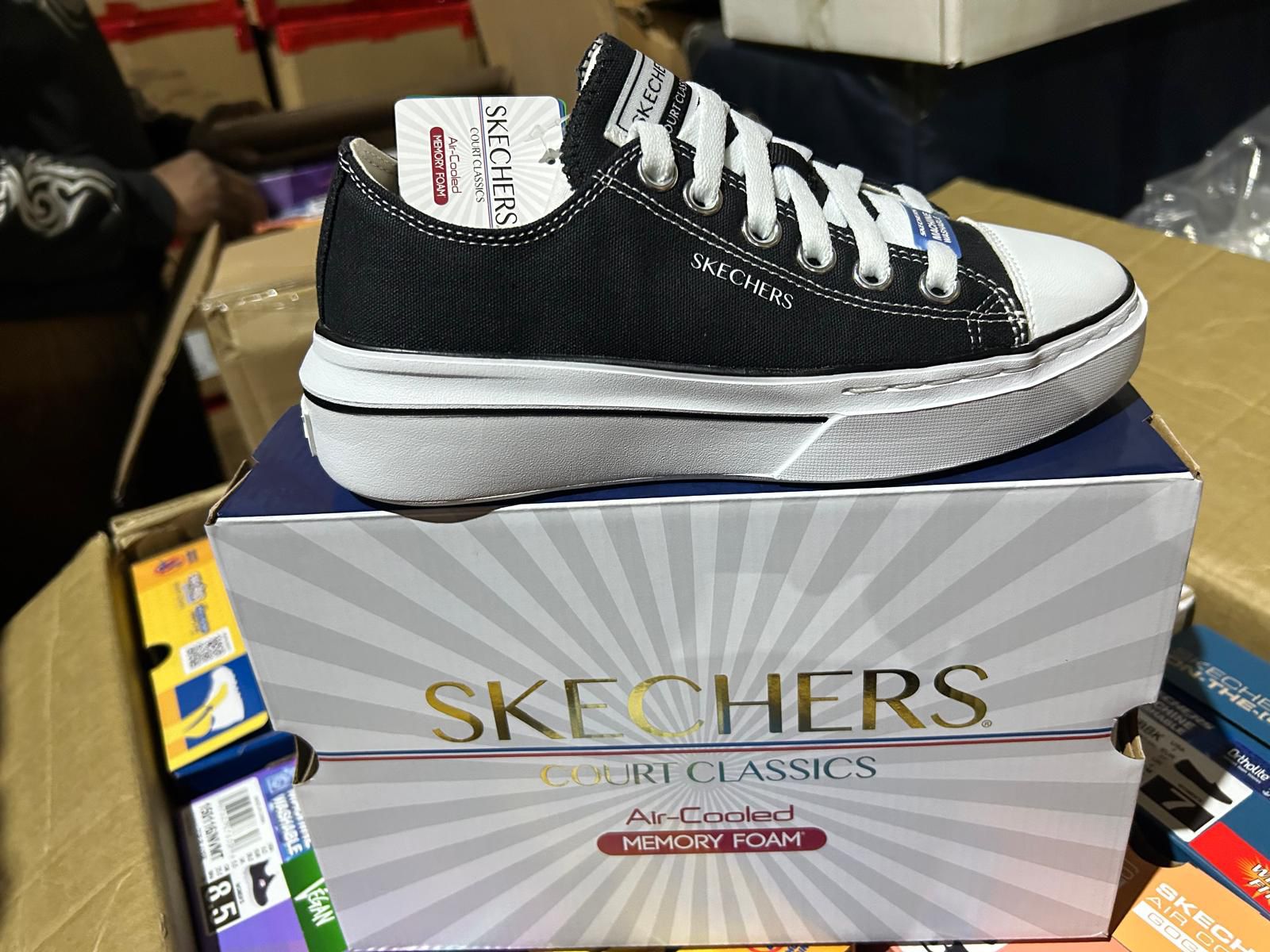 additional/wholesale-skechers-sneakers-pallets-4.jpeg
