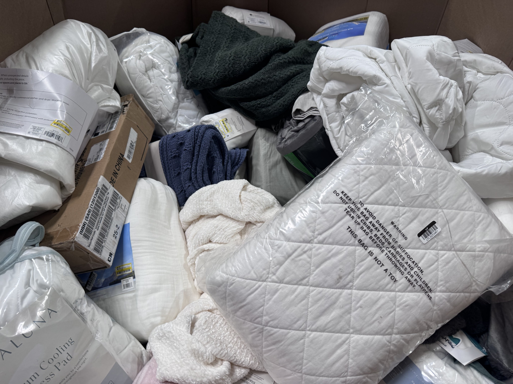 additional/wholesale-target-bedding-domestics-truckloads-4.jpeg