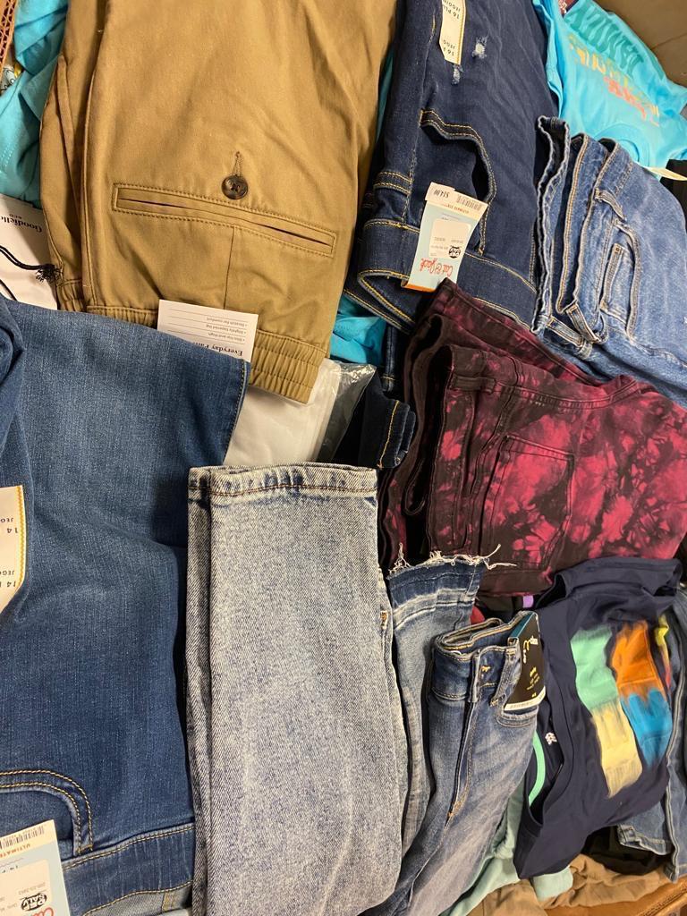 additional/wholesale-target-clothing-pallets-truckloads-10.jpeg