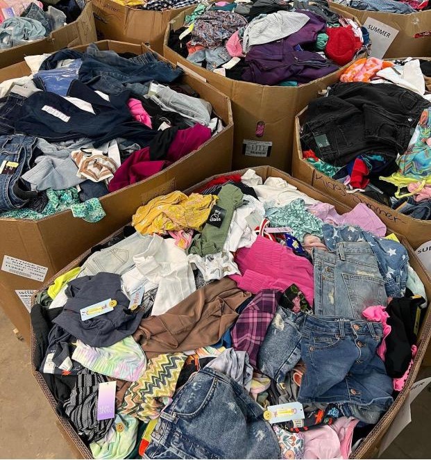 additional/wholesale-target-clothing-pallets-truckloads-11.jpg