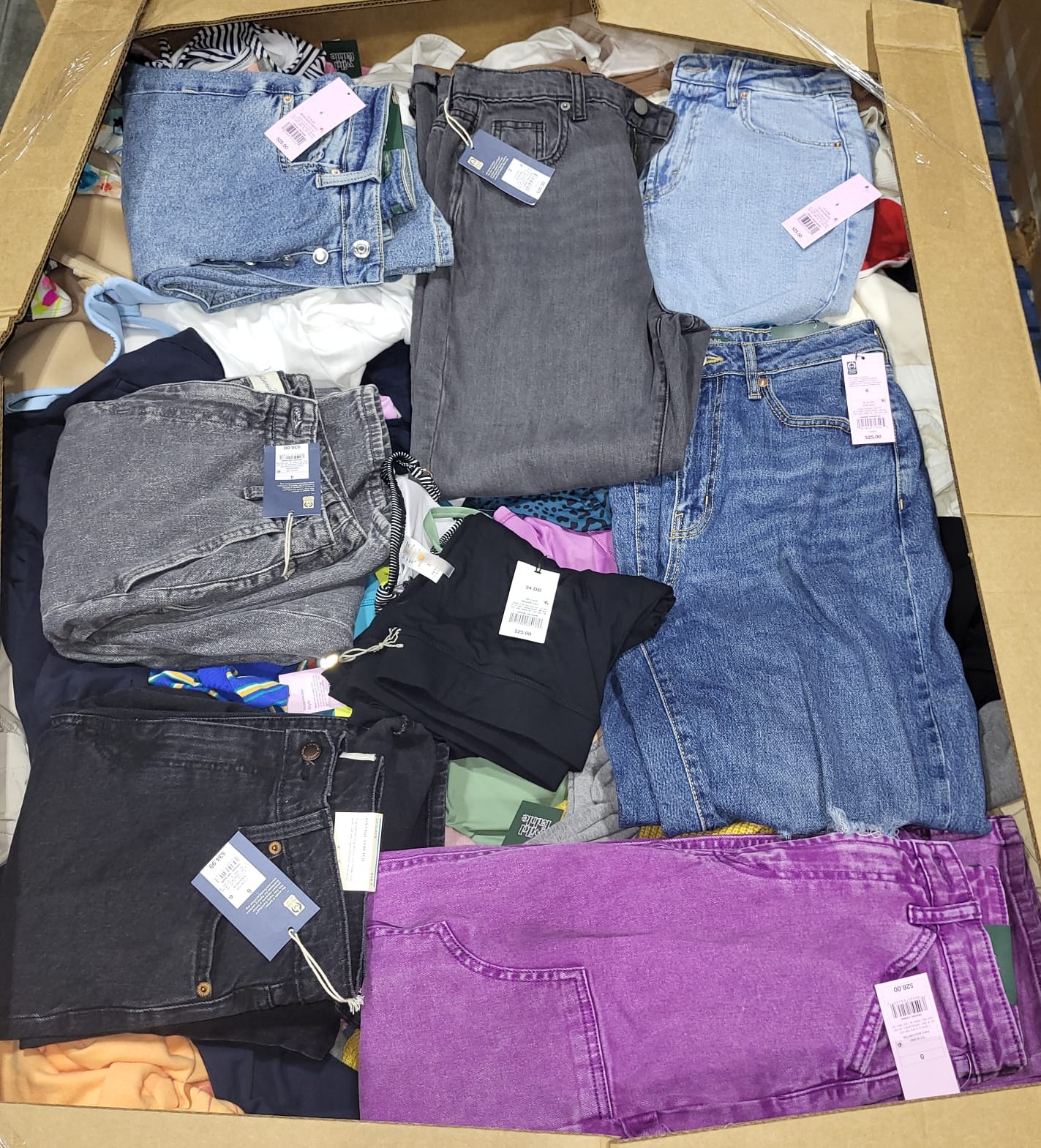 additional/wholesale-target-clothing-pallets-truckloads-3.jpg