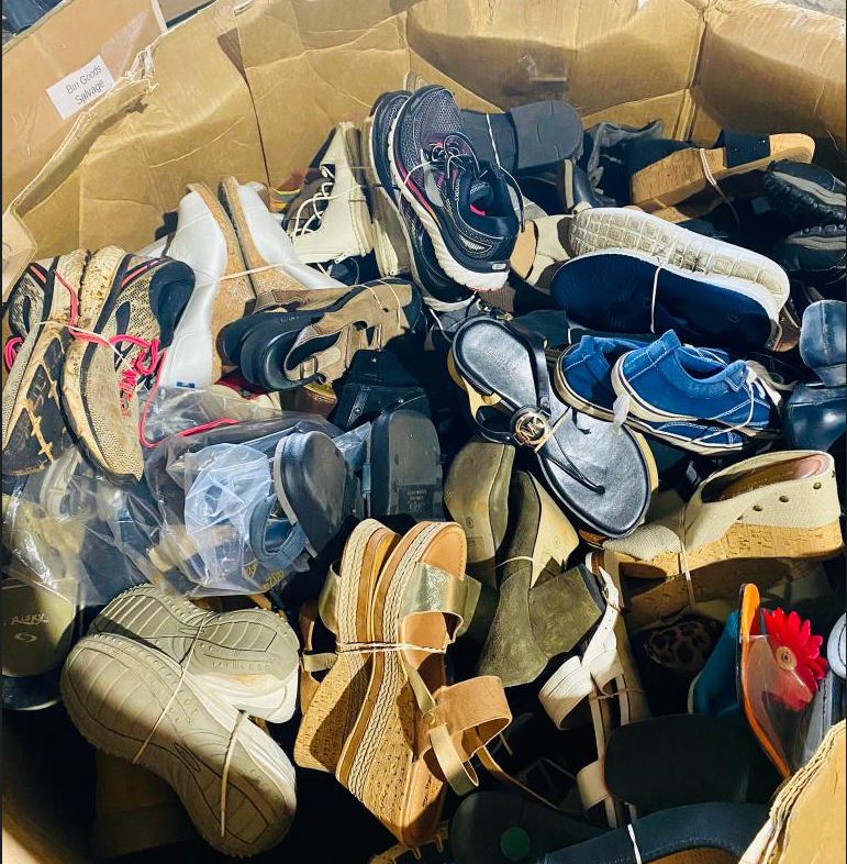 additional/wholesale-used-credential-shoes-ungraded-baled-shoes-11.jpg