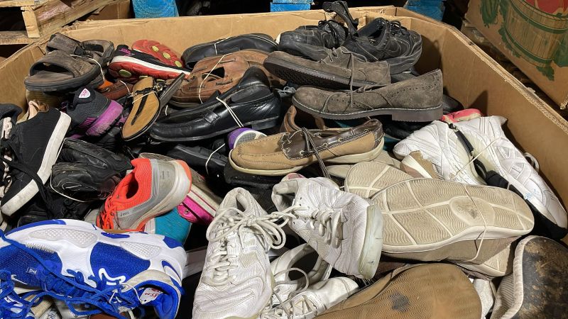 additional/wholesale-used-shoes-bales-grade-a-1.jpg