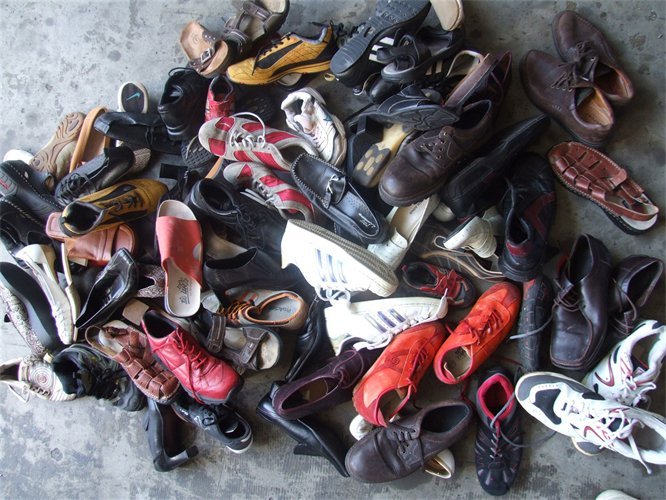 additional/wholesale-used-shoes-bales-grade-a-10.jpg
