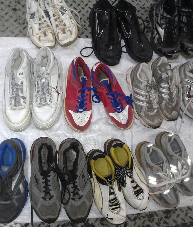 additional/wholesale-used-shoes-bales-grade-a-15.jpg