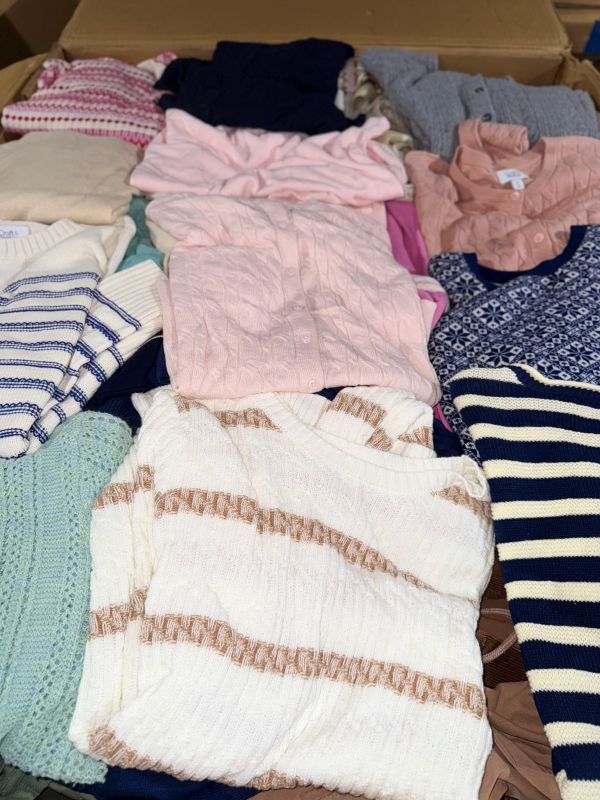 additional/wholesale-winter-clothing-apparel-return-pallets-2.jpg