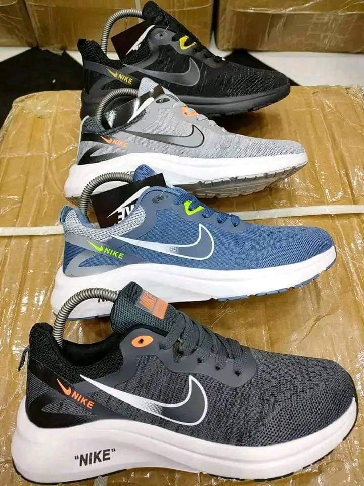 nike-sneakers-wholesale-pallet-5.jpg