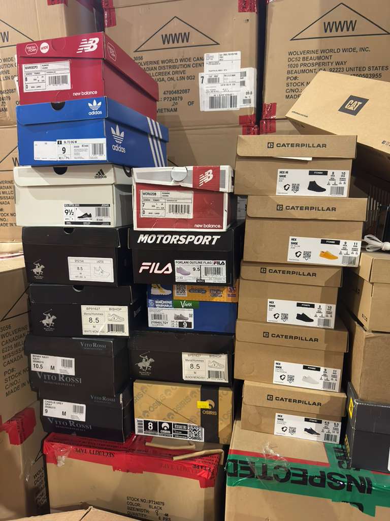 wholesale-assorted-sneakers-name-brand-pallets-1.jpeg