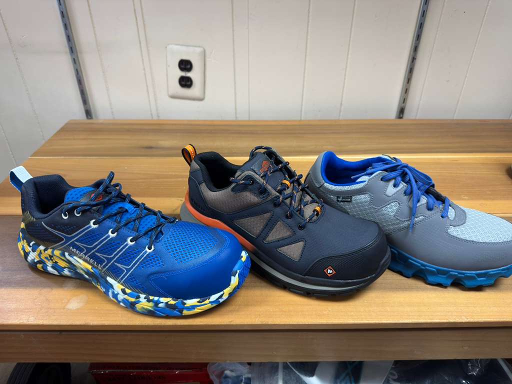 wholesale-work-boots-shoes-2.jpeg